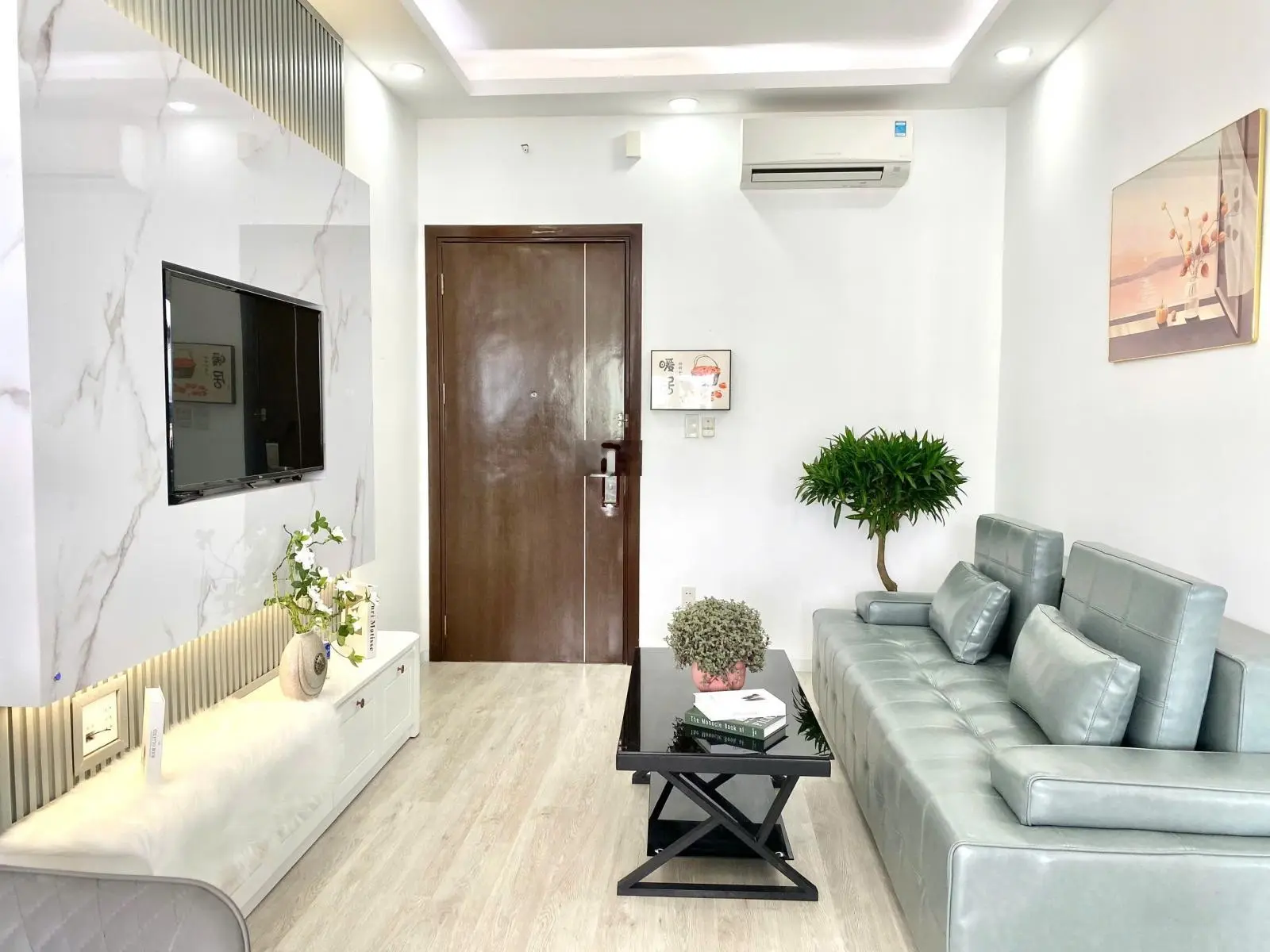 Rẻ hơn thị trường hẳn 100 tr - bán căn hộ 2 phòng ngủ view biển 3724 OC1A hàng siêu hiếm siêu hot