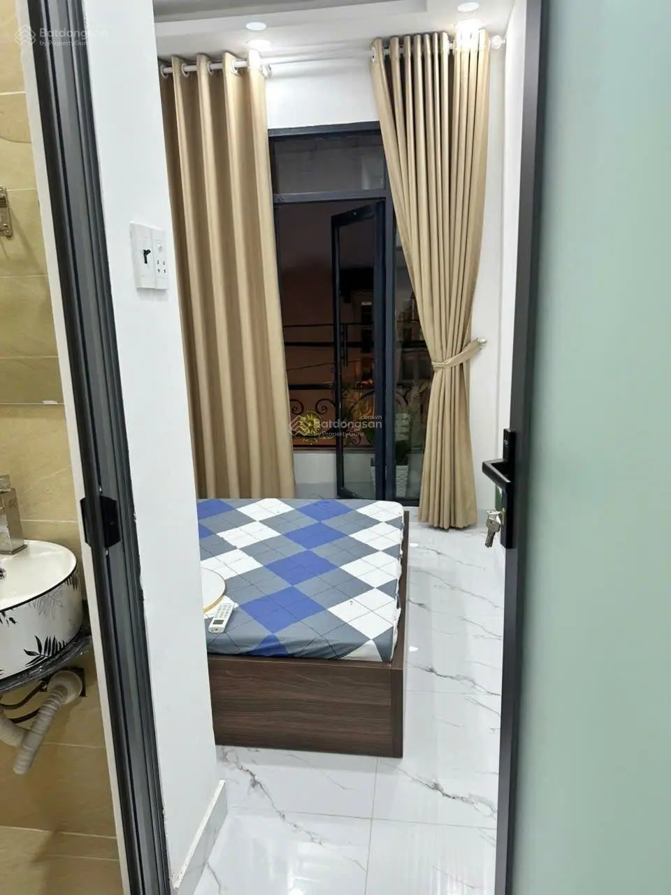 Bán NR Đinh Tiên Hoàng, 3,7 tỷ, 32m2, 2PN, 2WC, pháp lý đầy đủ