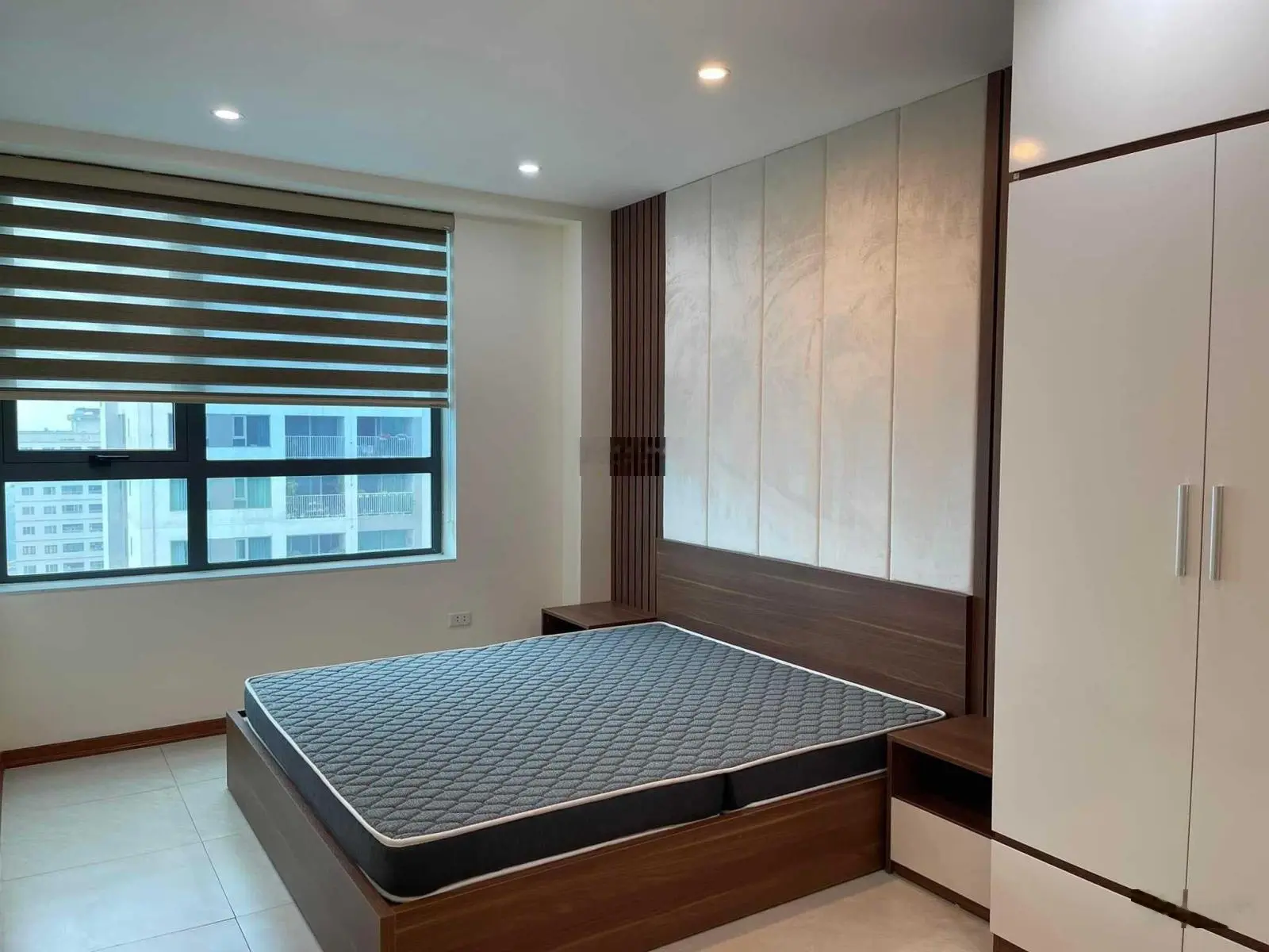 Bán CH 3PN BC đông view thoáng , full nội thất mới đẹp chỉ việc xách vali về ở Kim Ngân 0981 582 ***