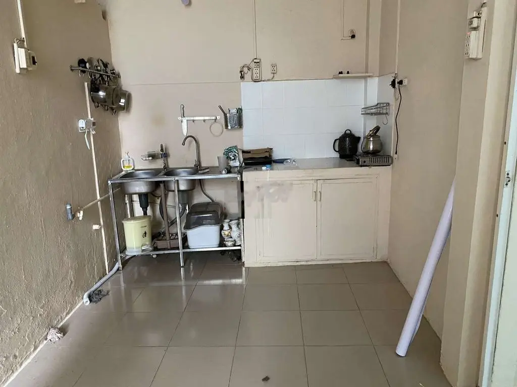 BÁN CĂN NHÀ 50M2 2PN HẺM 170 MỄ CỐC SỔ RIÊNG K QUI HOACH