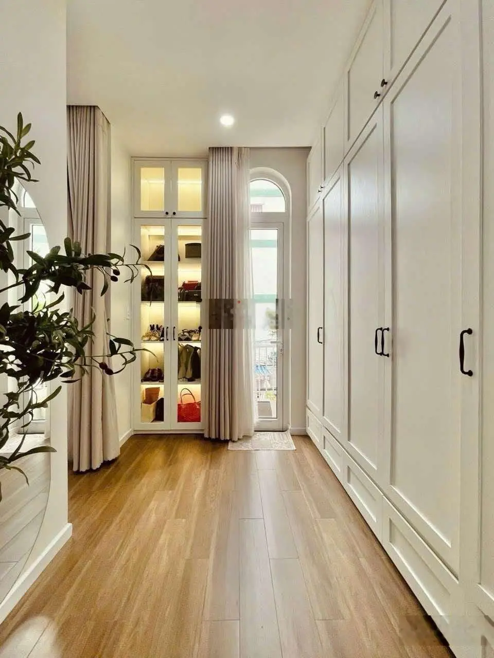 Bán nhà 03 tầng mới đẹp kiệt nhựa 5m cách Nguyễn Văn Thoại 20m, giá chỉ 9 tỷ 7