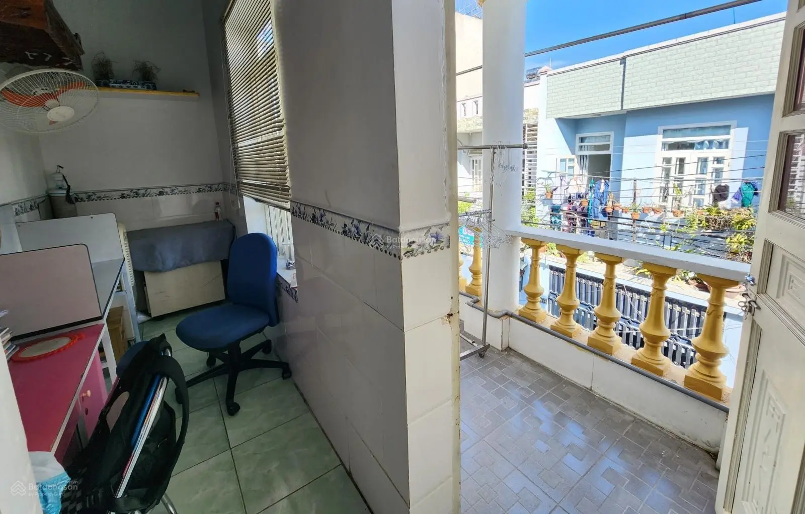 2 tỷ 5 bán nhà 1 trệt 1 lầu gần đường Thuận An Hòa 30m, Phường An Phú, Thuận An
