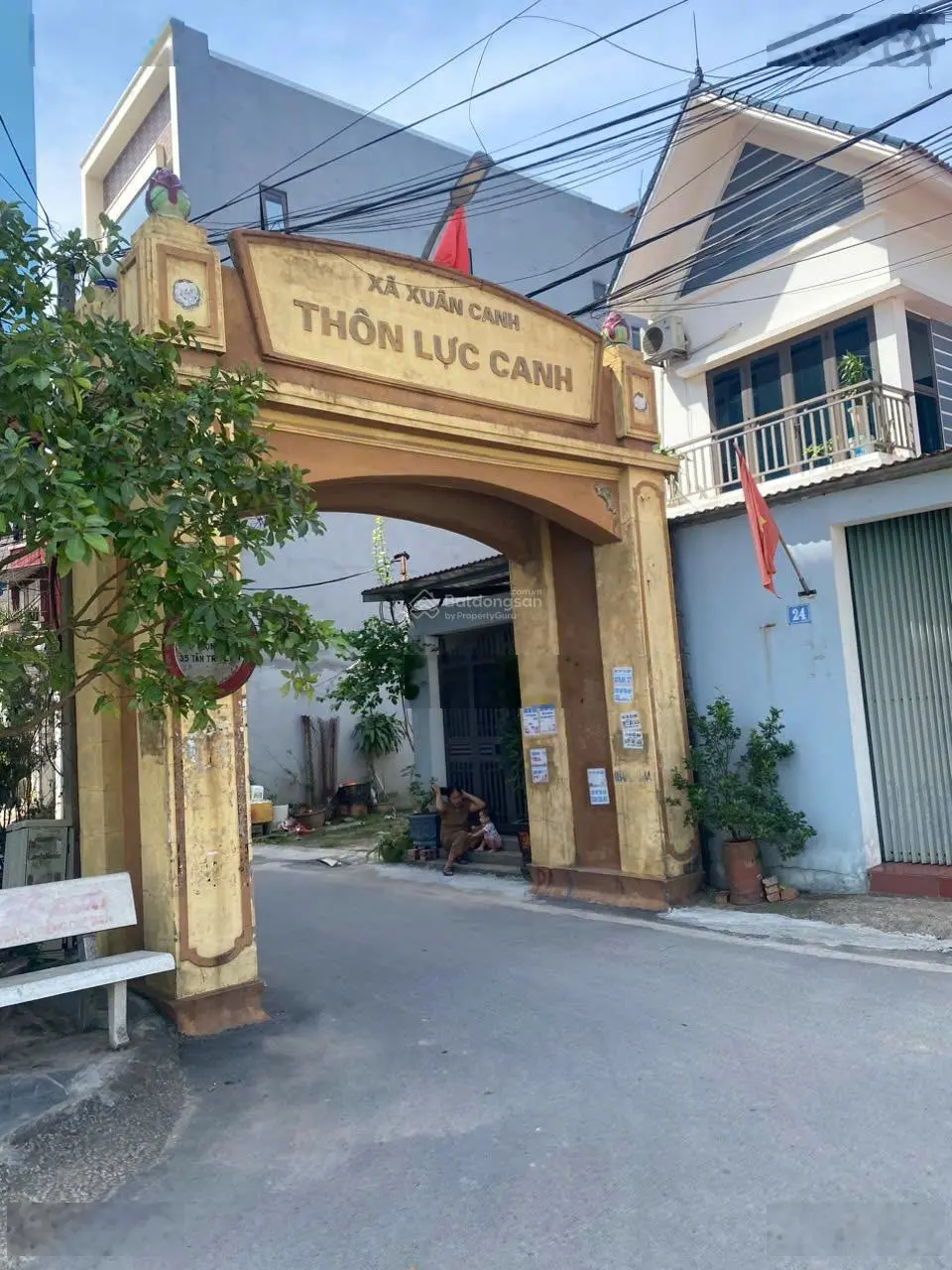 Bán đất thôn lực canh 116m2 sát vin ô tô vào đất 2 mặt tiền 8 tỷ đông anh