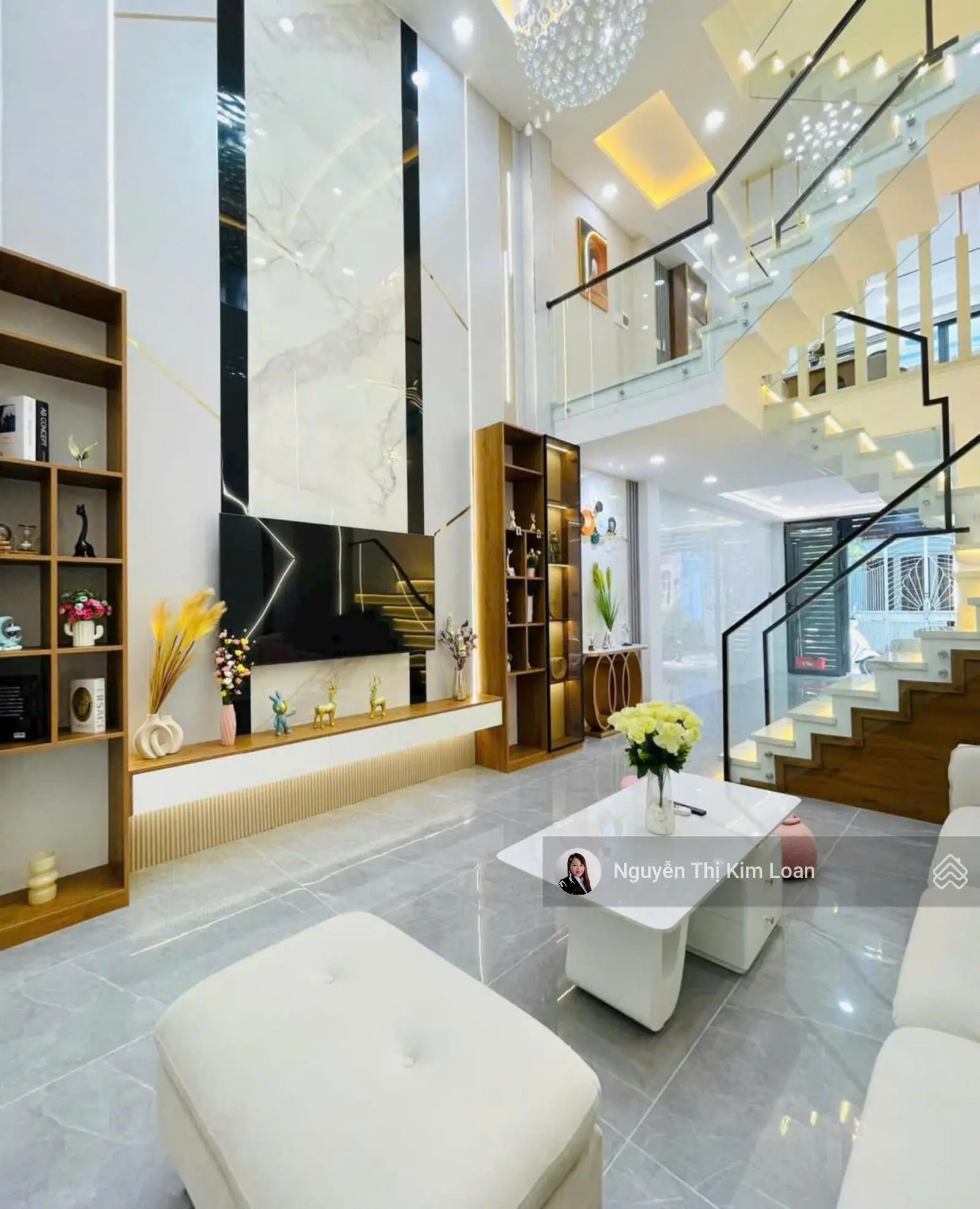 Bán nhà hẻm xe hơi - P.8 Gò Vấp - 5 tầng - 4m*11.5m - 4 phòng ngủ - gần công viên làng Hoa - 7.2 tỷ
