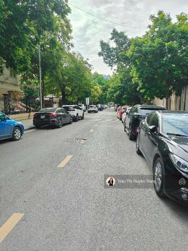 BÁN 53M PHÂN LÔ BIỆT THỰ VƯỜN ĐÀO, 53M, TRƯỚC NHÀ 3 Ô TÔ TRÁNH, SÁT LOTTE TÂY HỒ, 14.2 TỶ
