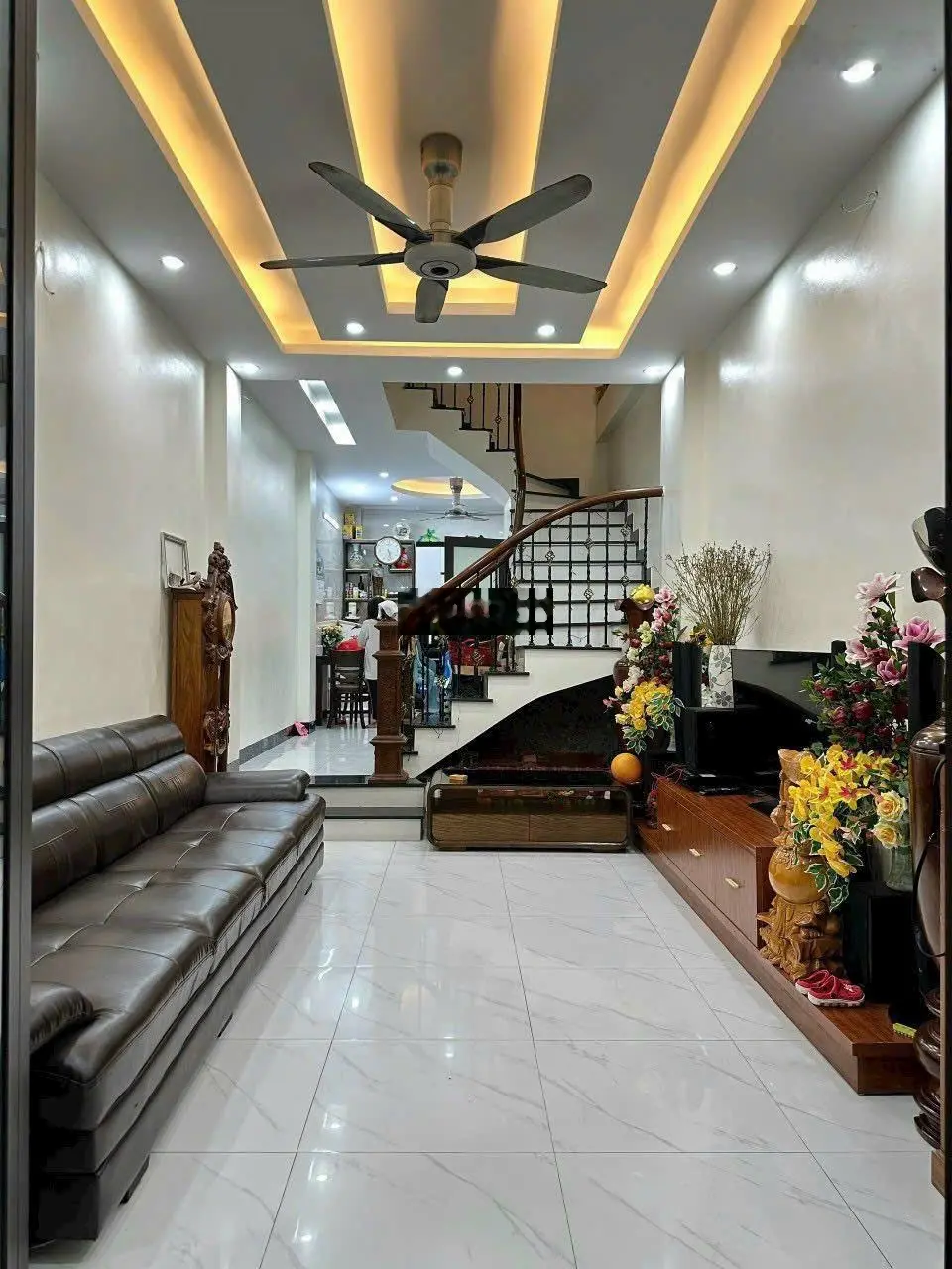Nhà đất dịch vụ 6.9 Vân Canh, 40m, 4 tầng 9,85 tỷ