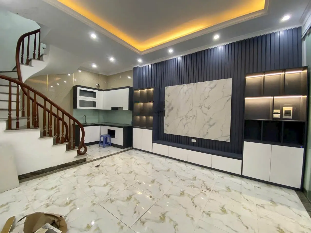 Nhà 4tầng *35m2 cực đẹp. vị trí đắc địa, gần trục chính. cách trung tâm hà đông 4km.giá chỉ 2,6x tỷ