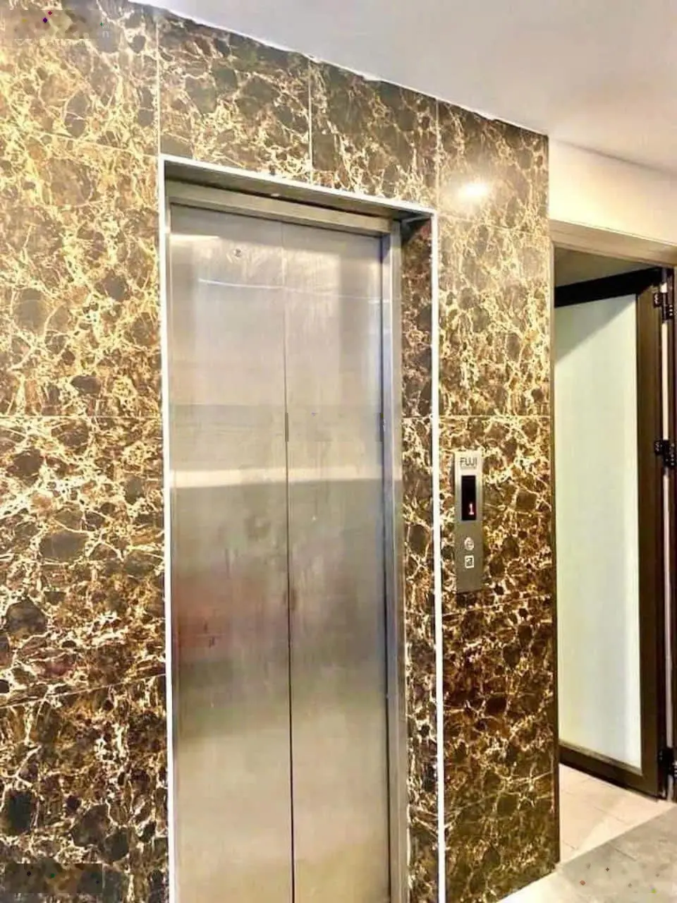 Bán gấp căn ccmn phú diễn 80m, 14 tỷ, siêu đẹp, dòng tiền khủng, ngõ nông, thoáng sáng.