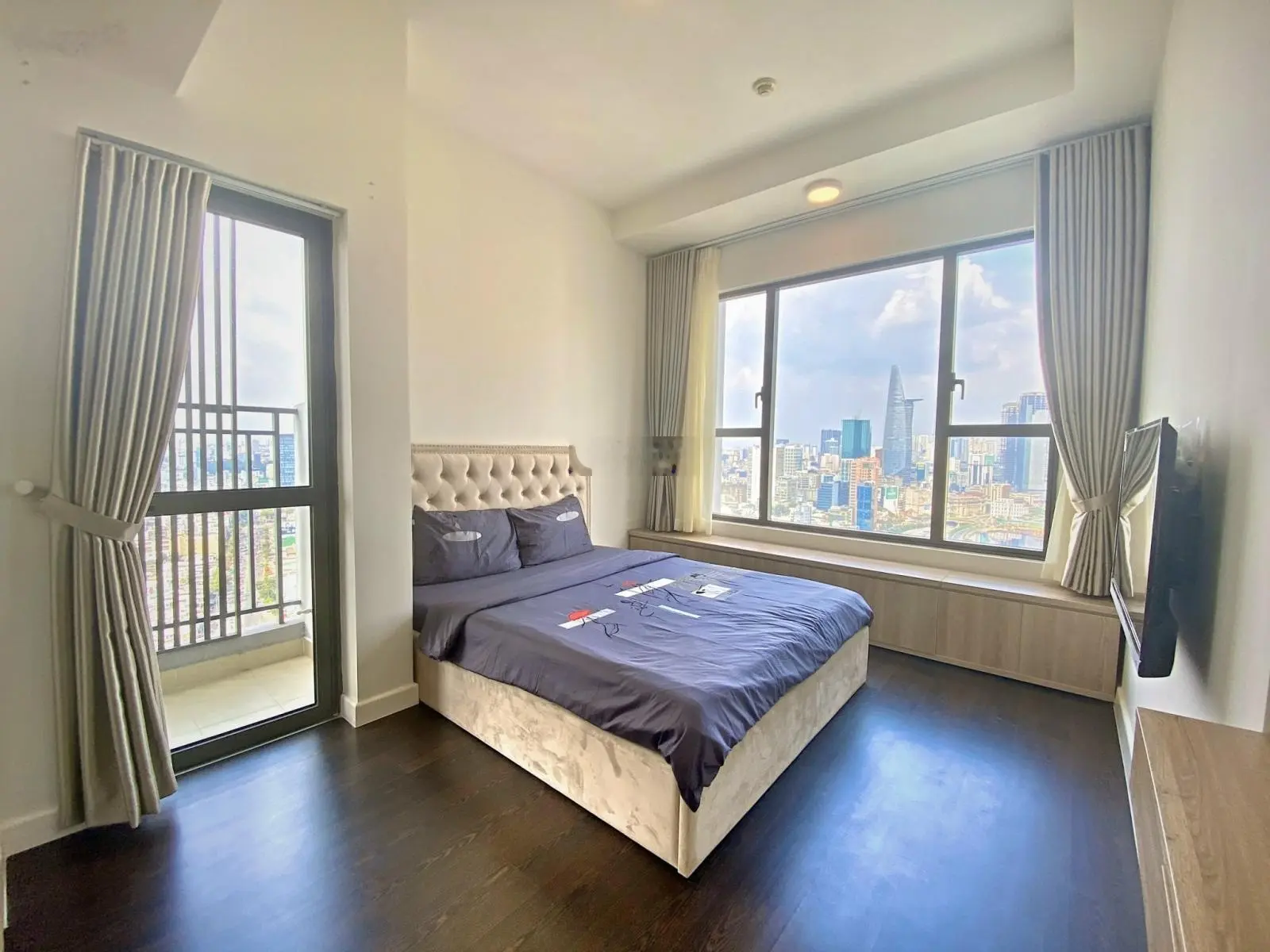 Cực phẩm duy nhất Rivergate 110m2 tháp A view toàn cảnh Bitexco Q.1 sông chỉ 8,39 tỷ LH 0931 785 ***