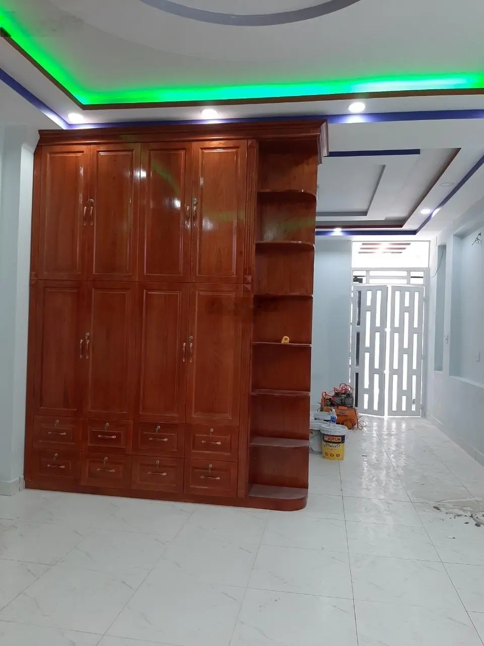 Q7 HXH Nguyễn Văn Quỳ. DT: 5x21m 3 tầng 10PN 10WC, vừa ở vừa cho thuê sẵn dòng tiền. Giá: 8tỷ2