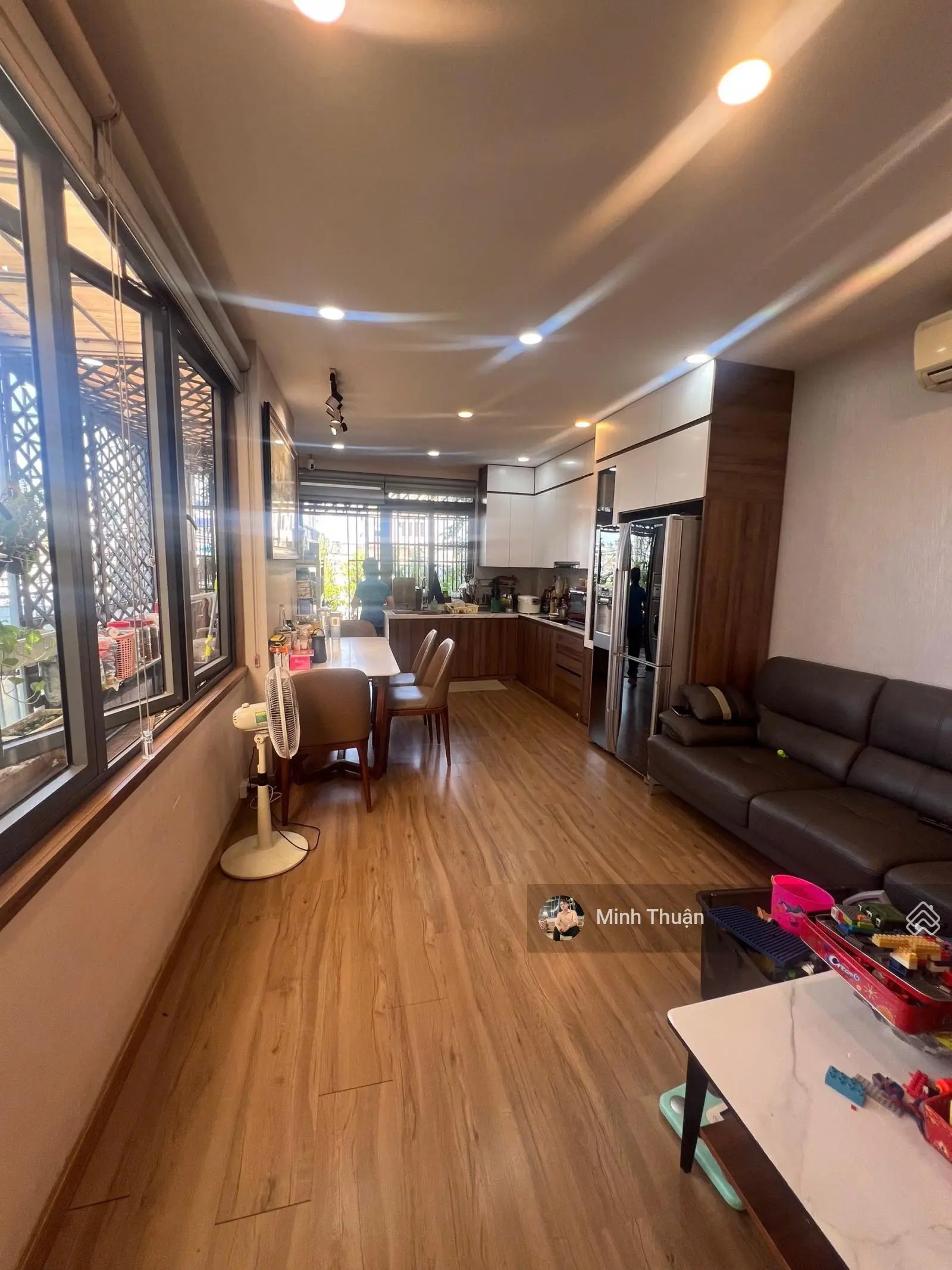HOT - Chủ gửi nhà 5 Tầng - Góc 2 MT Đỗ Xuân Hợp - DT: 185m2 - DTSD: 800M2 - Giá chỉ 33 tỷ TL