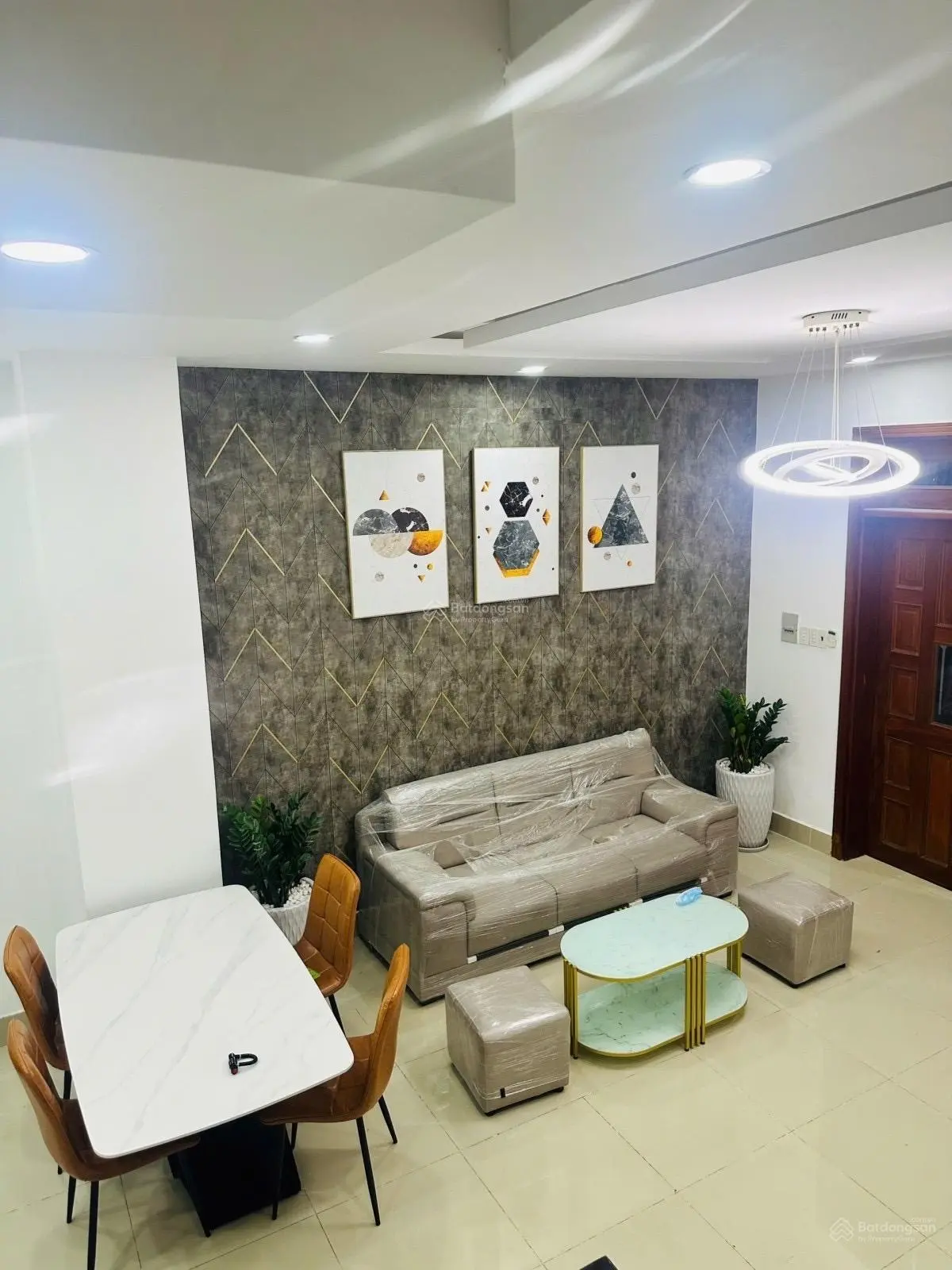 Bán nhà Thạnh Xuân Quận 12 Căn Góc 2 Mặt Ô tô Khu Nhà Ở Vạn Xuân