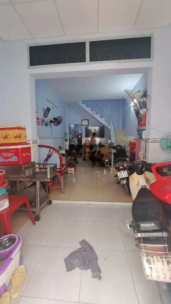 Nhà Đẹp 1 lầu có thể ở ngay đường Đặng Thúc Vịnh, Hóc Môn