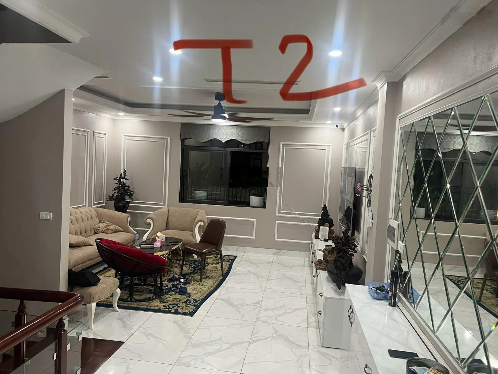 Chính chủ bán nhà lô góc 5 tầng full nội thất trung tâm Mỗ Lao - Hà Đông