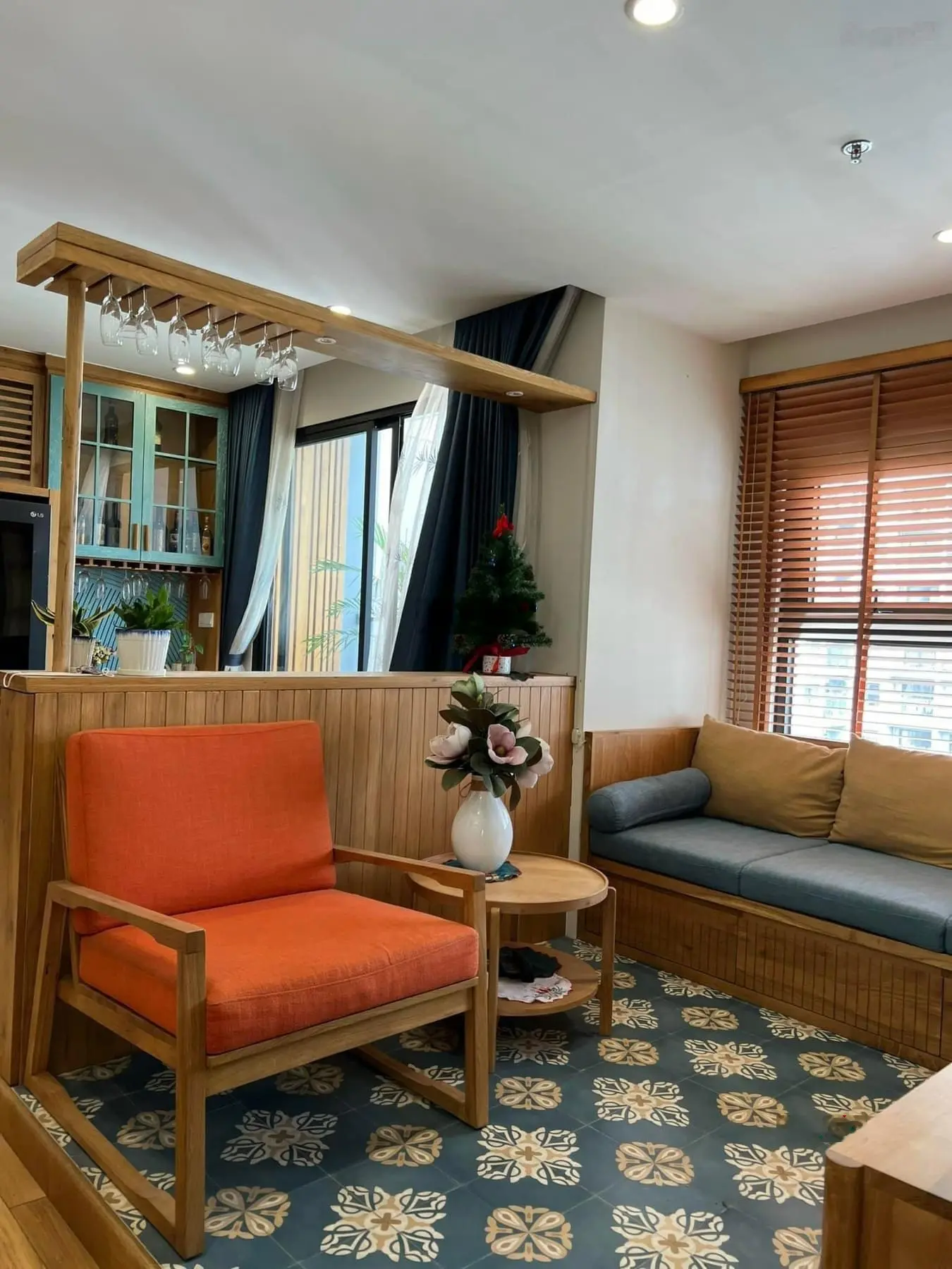 Bán căn hộ chung cư sân vườn view đẹp tại The Rainbow - Vinhomes Grand Park, 4,3 tỷ, 93m2