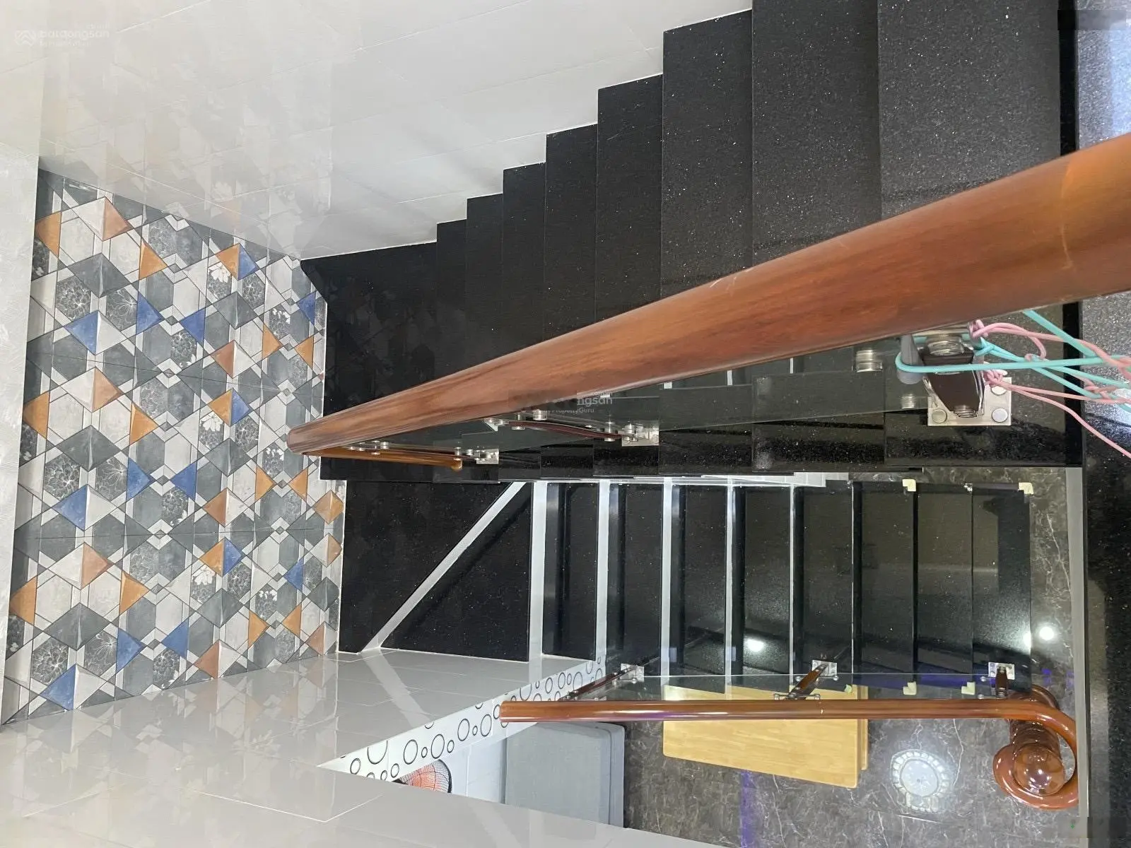 Bán nhà hẻm xe hơi, Linh Xuân - 76m2 - giá 4.3 tỷ - 2 tầng