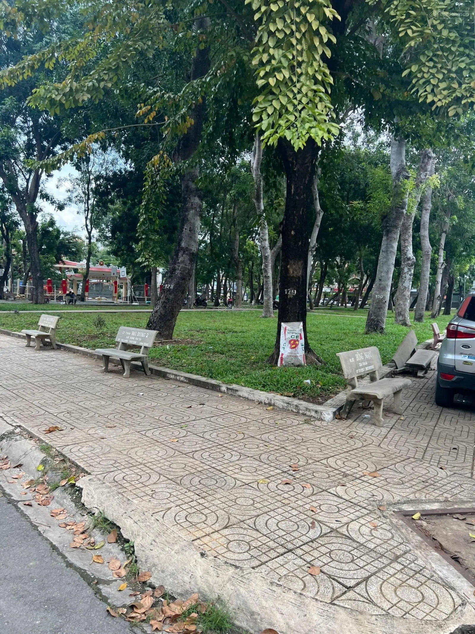 Bán Nhà Đối Diện Công Viên, Đường Số 31, Khu Tên Lửa, 4x20, 3.5 Tấm, 9.4 Tỷ, Lh : 0935 721 *** Hữu
