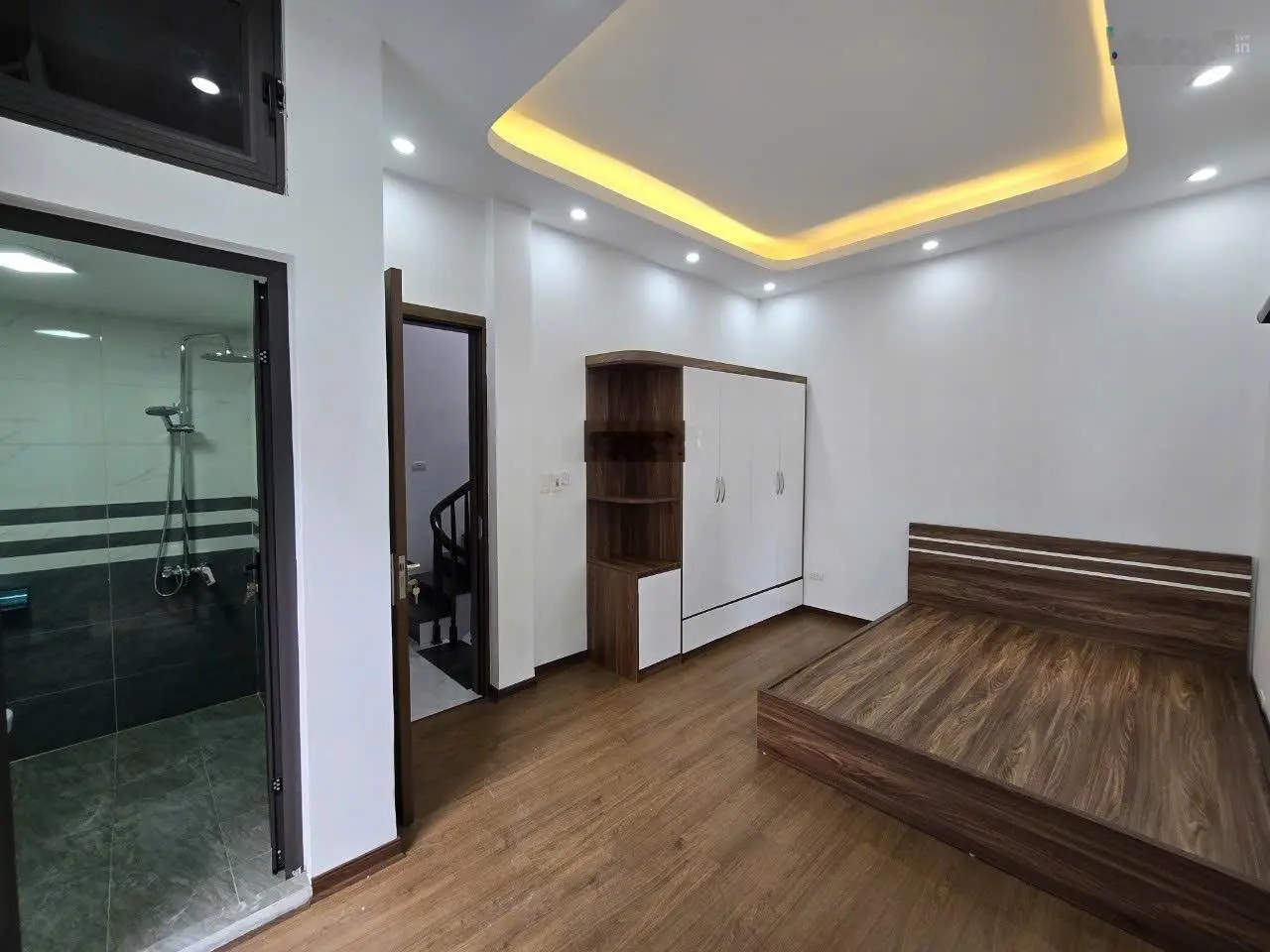 Bán nhà riêng Mỹ Đình, Lê Đức Thọ, 42m2, 5 tầng mới đẹp ở ngay, trước nhà rộng 3m, cách ô tô 50m