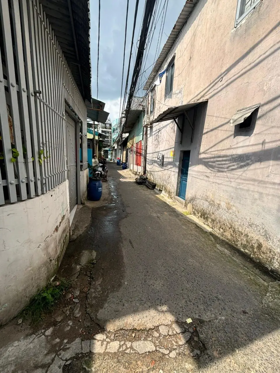 Bán nhà riêng tại Đường Tỉnh Lộ 43, Phường Bình Chiểu, giá 2,3 tỷ VND, diện tích 50m2 - Hot!