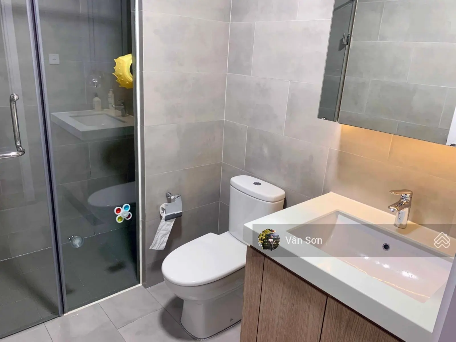Suất SPA cho người nước ngoài - 2PN 100m2 tháp T4 TTTM Estella Place - giá bán chỉ 10 tỷ 5 all in