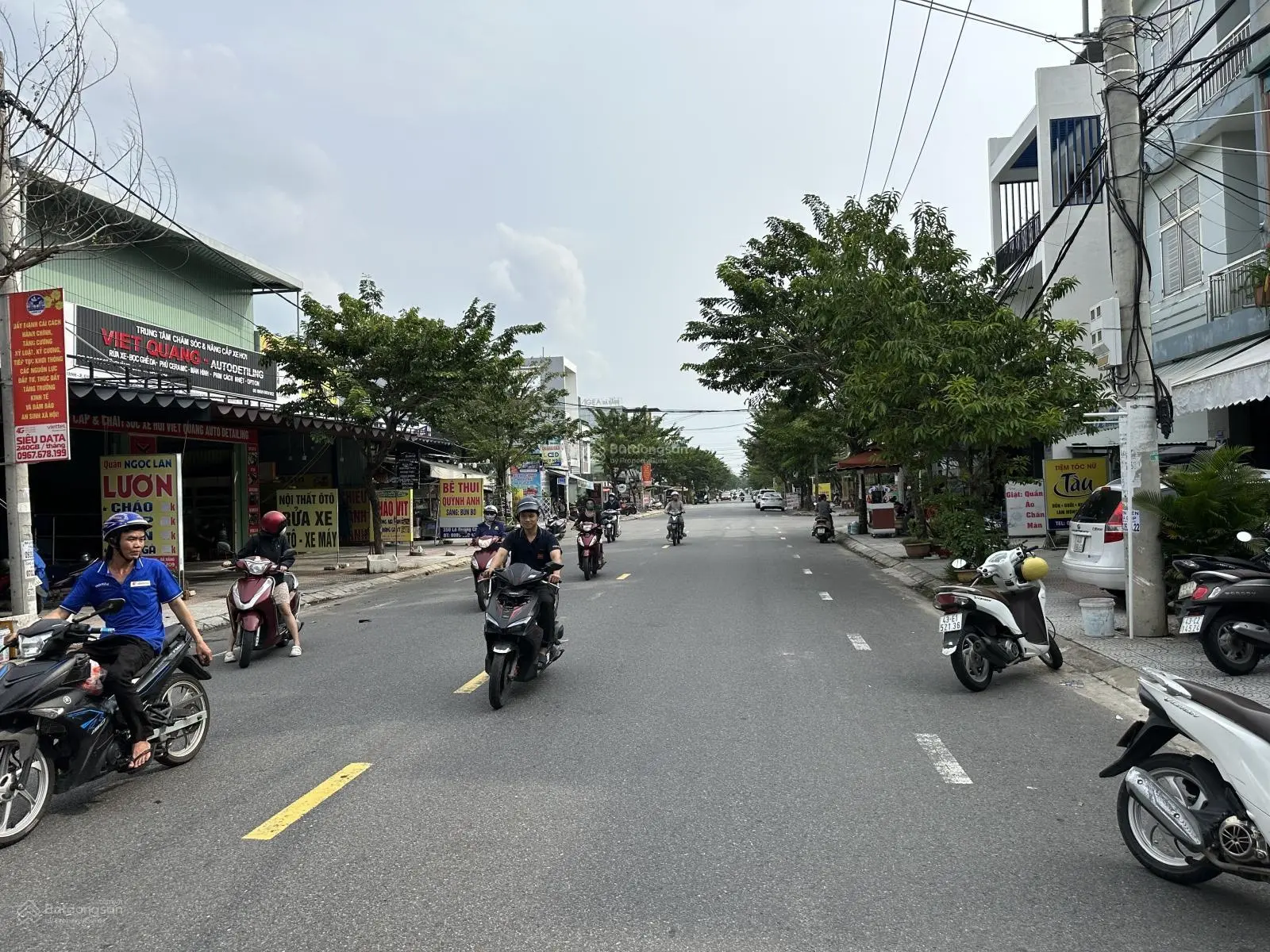 Bán lô đất đường LÊ QUÃNG CHÍ đg 10,5m thông, dt:100m,hướng Tây bắc, bán giá rẻ 6400