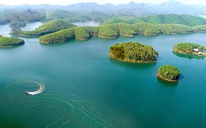 Bán lô đất trung tâm thị trấn Yên Bình đầu đường Hồ Thác Bà - Đẹp nhất Yên Bái