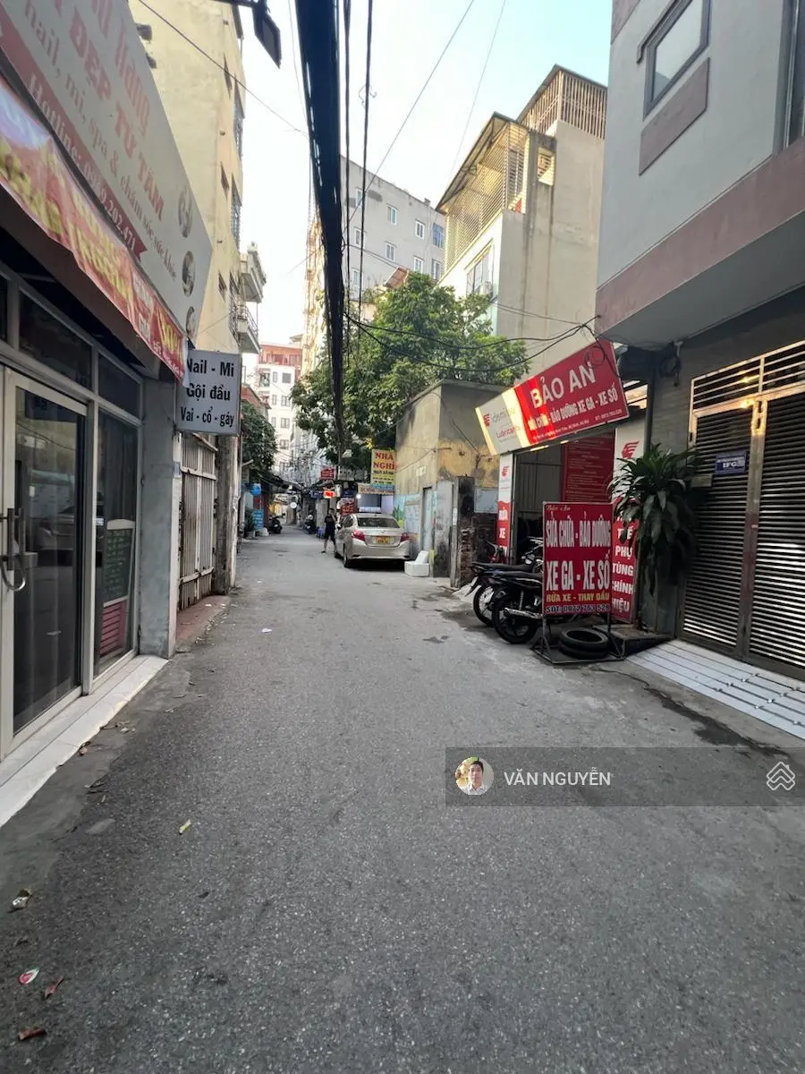 Bán nhà riêng đường Đình Thôn, giá 16 tỷ vnd, diện tích 64 m2, thang máy, ô tô tránh vào nhà