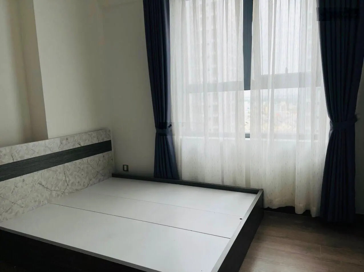 BÁN CH Q7 BOULEVARD 2PN2WC GIÁ 2,4 TỶ. CÓ CHUYÊN VIÊN HỖ TRỢ NHIỆT TÌNH. Call 0706 679 ***