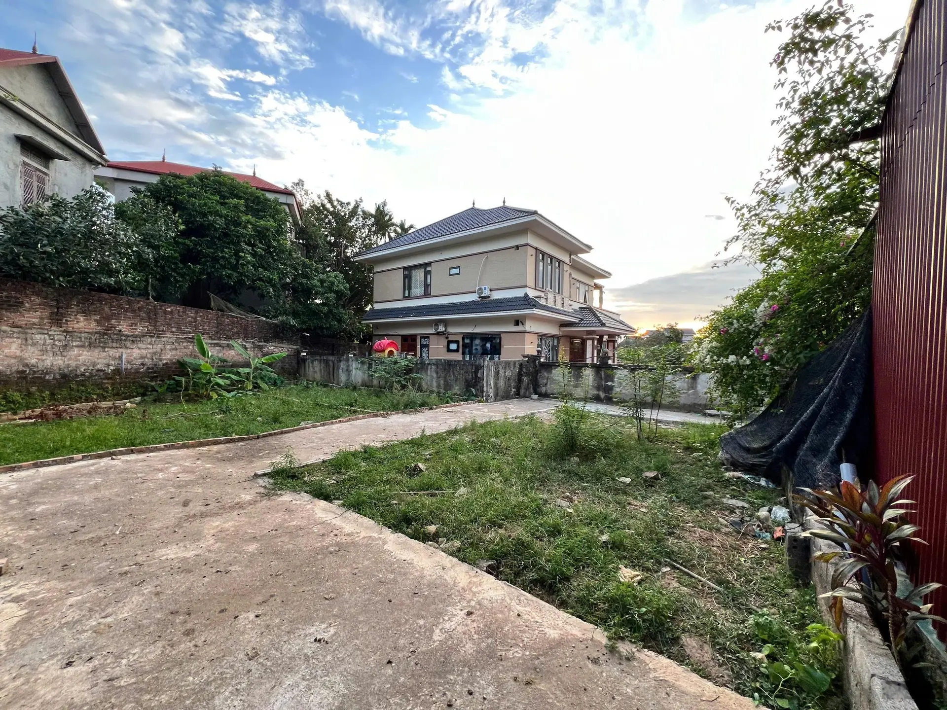 Bán đất tại Thị trấn Phúc Thọ, Hà Nội. Diện tích 46m2, mặt tiền 4m. Lh Phạm Tuấn 0913 819 ***