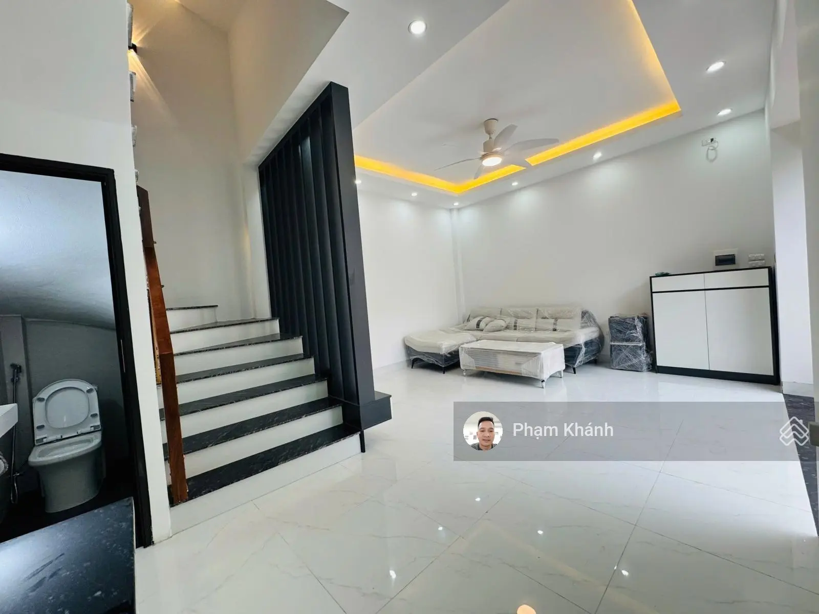 Chính chủ bán nhà La Phù 38m 4 tầng. 20m ra ô tô tránh 0705806863