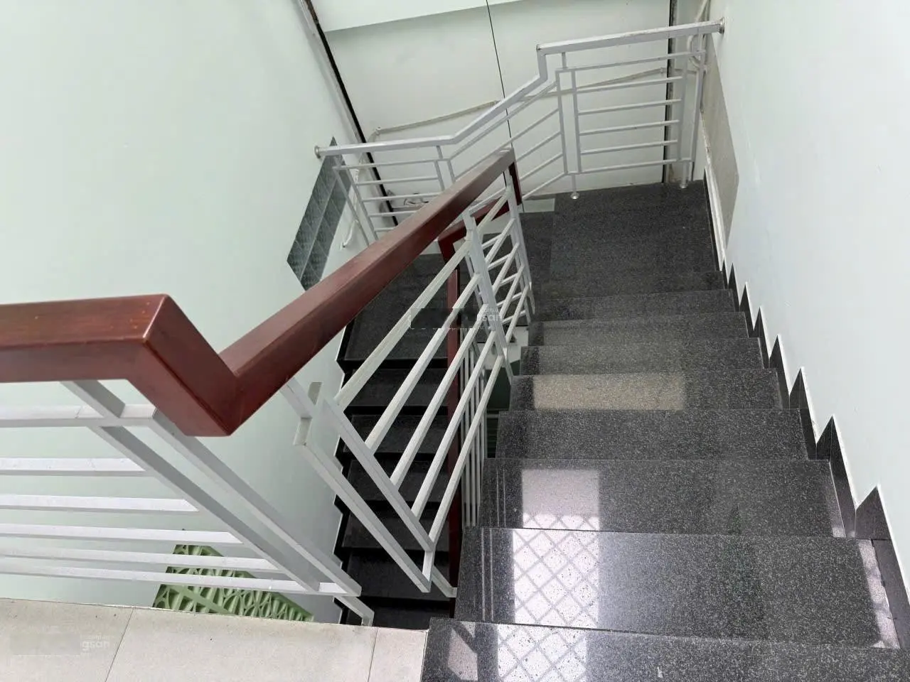 Bán nhà 4 tầng vị trí ngã ba A2 và Tố Hữu kinh doanh đủ loại hình, xem ngay