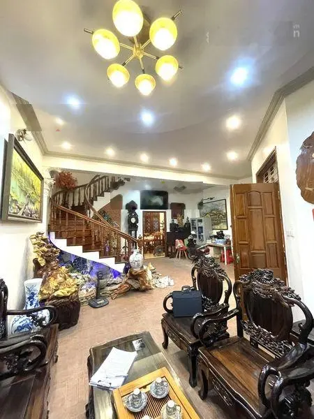 Bán nhà riêng tại Nguyễn Khuyến, Văn Quán, diện tích 83m2, giá 16.2 tỷ, liên hệ 0985 590 ***