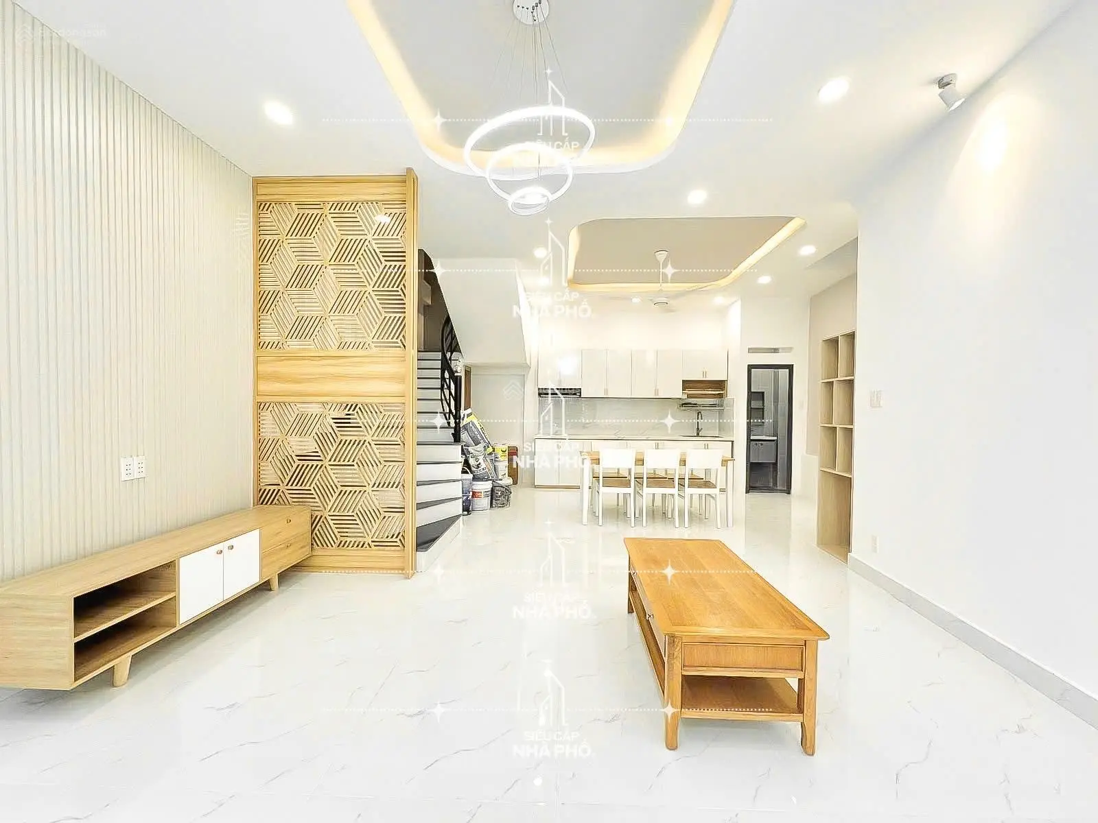 Cực đỉnh tại Thích Quảng Đức, Phú Nhuận - Nhà Siêu đẹp full nội thất 64m2 - 4 tầng - nở hậu