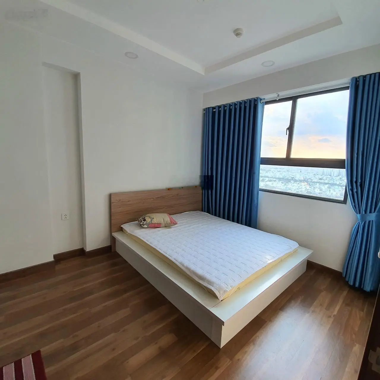 Deal Pegasuite căn 2PN 2WC giá 3,3 tỷ 68m2 - nhà mới full nội thất view đẹp - hỗ trợ vay ngân hàng