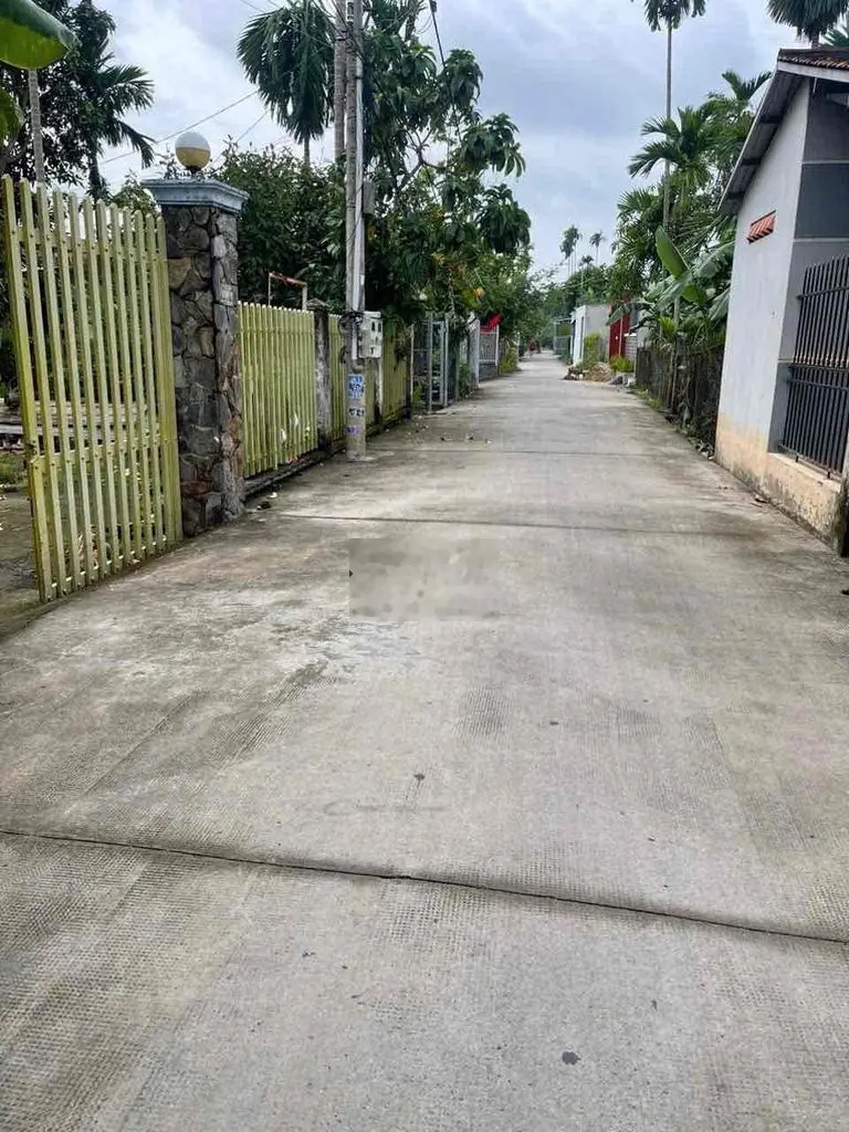 550m2 đường ô tô . đất vườn