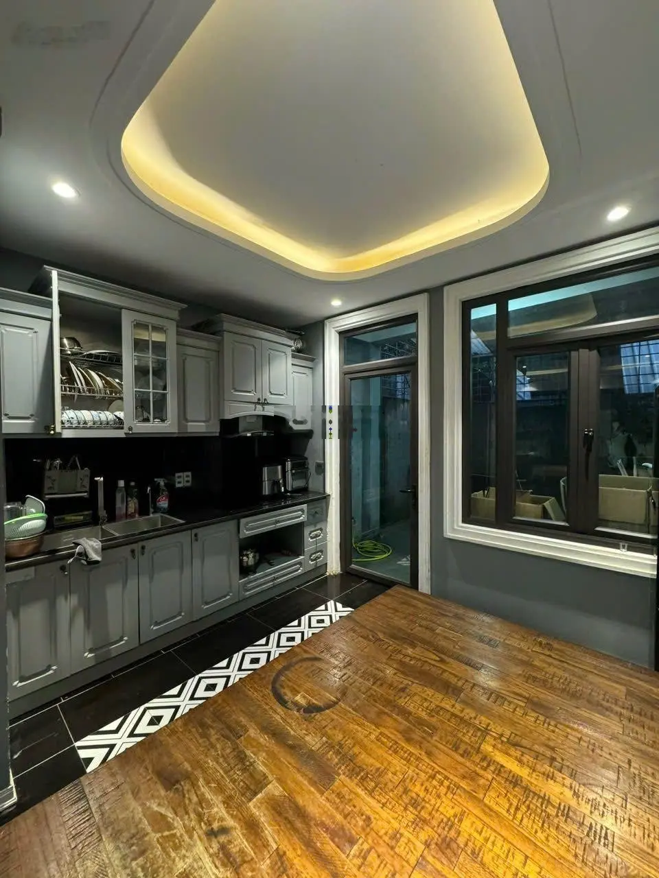 Chính chủ bán gấp nhà mới xây 3 tầng hiện đại Minh Quyết, Khai Quang 89,6m đủ đồ đẹp SĐCC 2,7 tỷ
