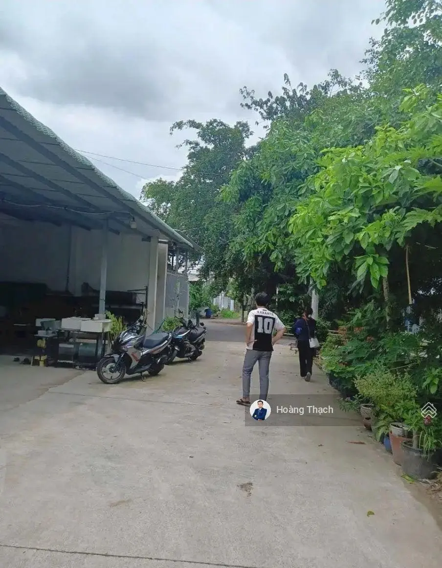 Chủ bán bán nhà Vĩnh Phú 1 trệt 1 lầu. DT 297.2m2 ngang 13m đường 6m giá rẻ