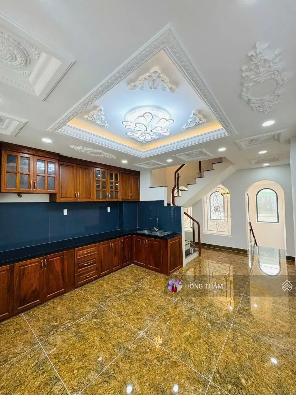 Bán nhà chính chủ mặt tiền đường nguyễn trung nguyệt p.bình trưng đông quận 2 lh 0938369676