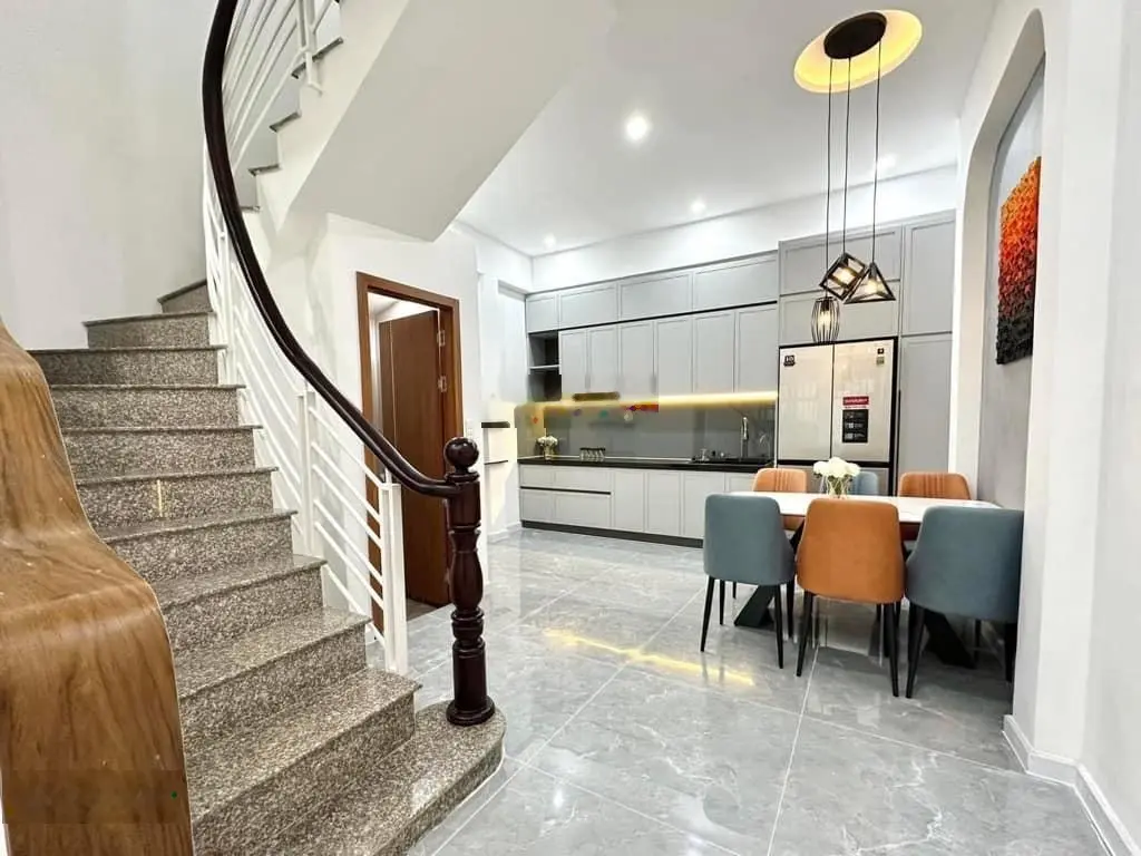 Nhà chính chủ cần bán gấp căn nhà tại đường Tên Lửa, Bình Tân - Gần Nhà Thờ Phaolo