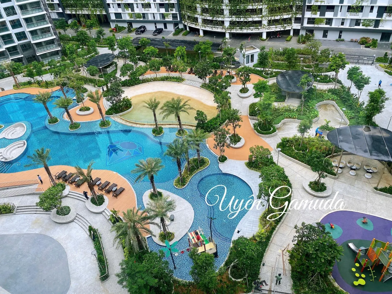 (Giá gốc CĐT) - Diamond Centery 3PN 121m2 - Ân hạn gốc lãi 36 tháng - chiết khấu tới 18%