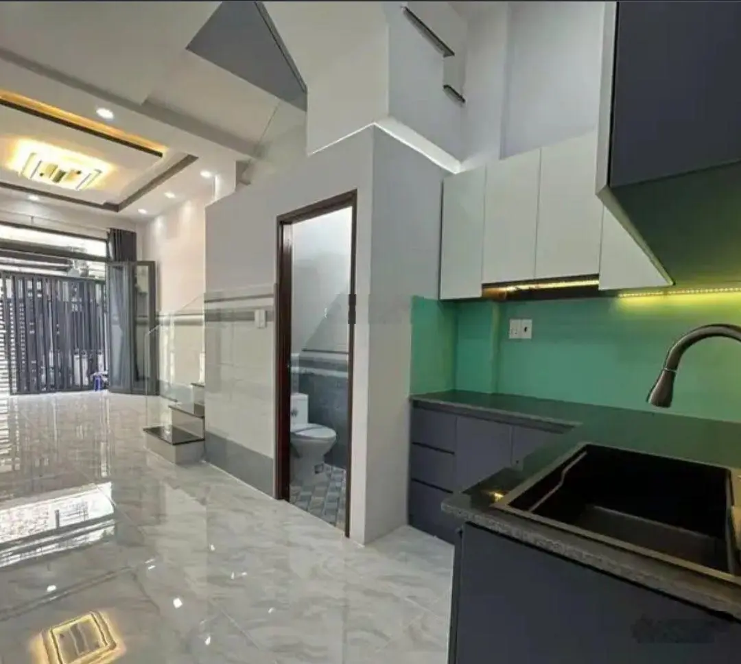 Nhà đẹp (5x15m) hẻm rộng ở Phạm Thế Hiển, P5, Q8, SHR, không quy hoạch