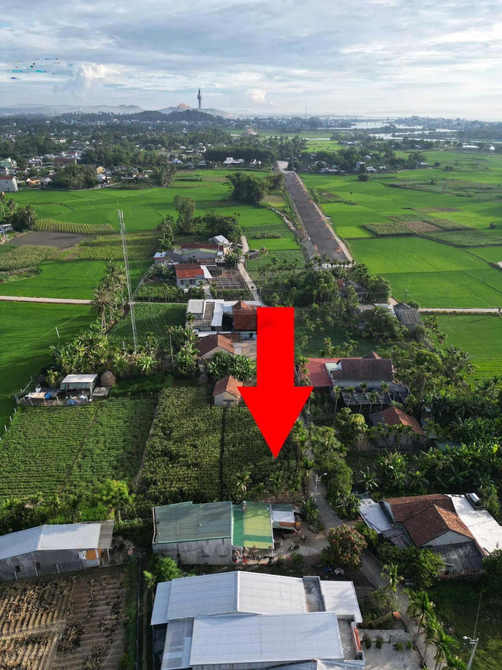 Bán đất mặt tiền đường Sa Huỳnh - Dung Quất, 20x25m giá rẻ
