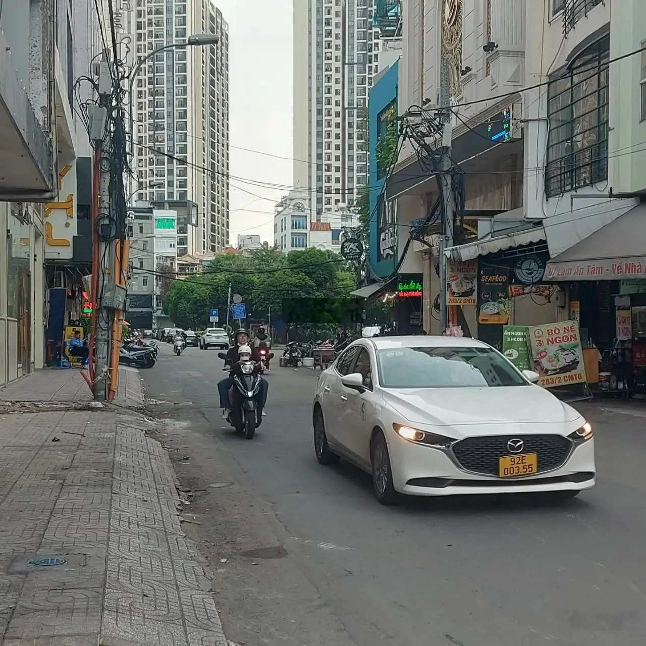 86m2 3.5mx28m nở hậu 4 tầng nhà Đẹp khu cao cấp Hà Đô, thông Cao Thắng Q.1O - 4 tầng thông sàn rông