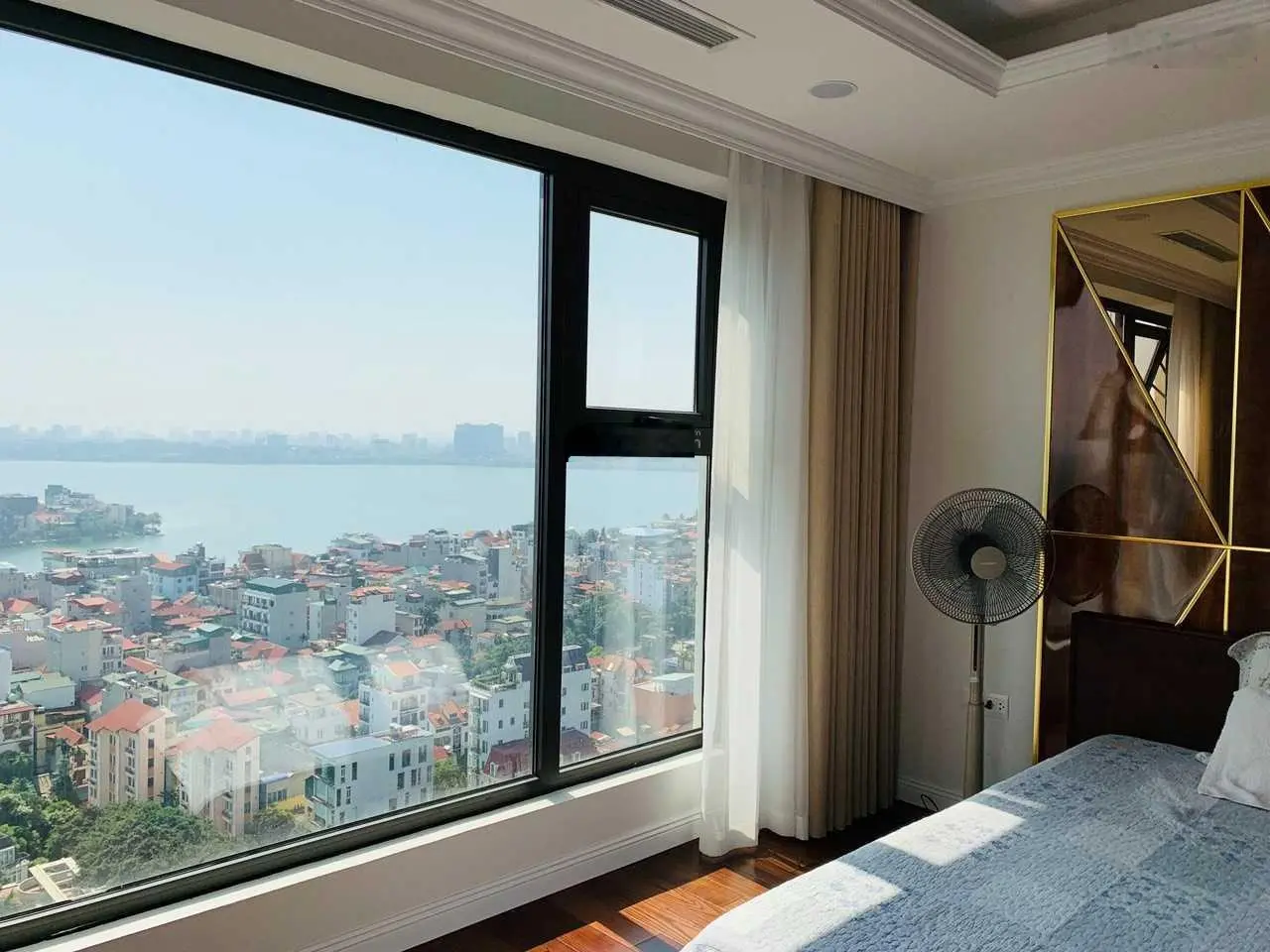 Siêu vip căn 200m2 ban công siêu dài nhất dự án, view hồ điểm rộng nhất, gần nhất