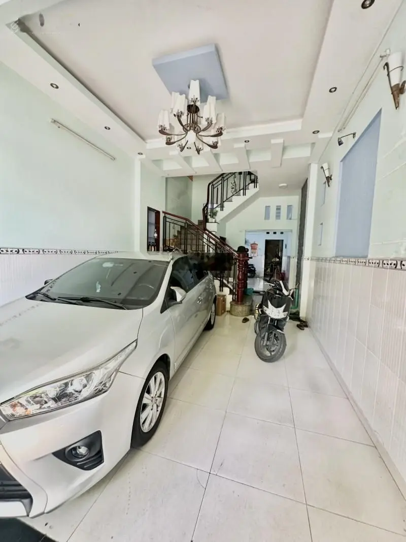 Bán nhà mặt phố đường trần thủ độ, giá sốc chỉ 12 tỷ vnd, diện tích 72m2
