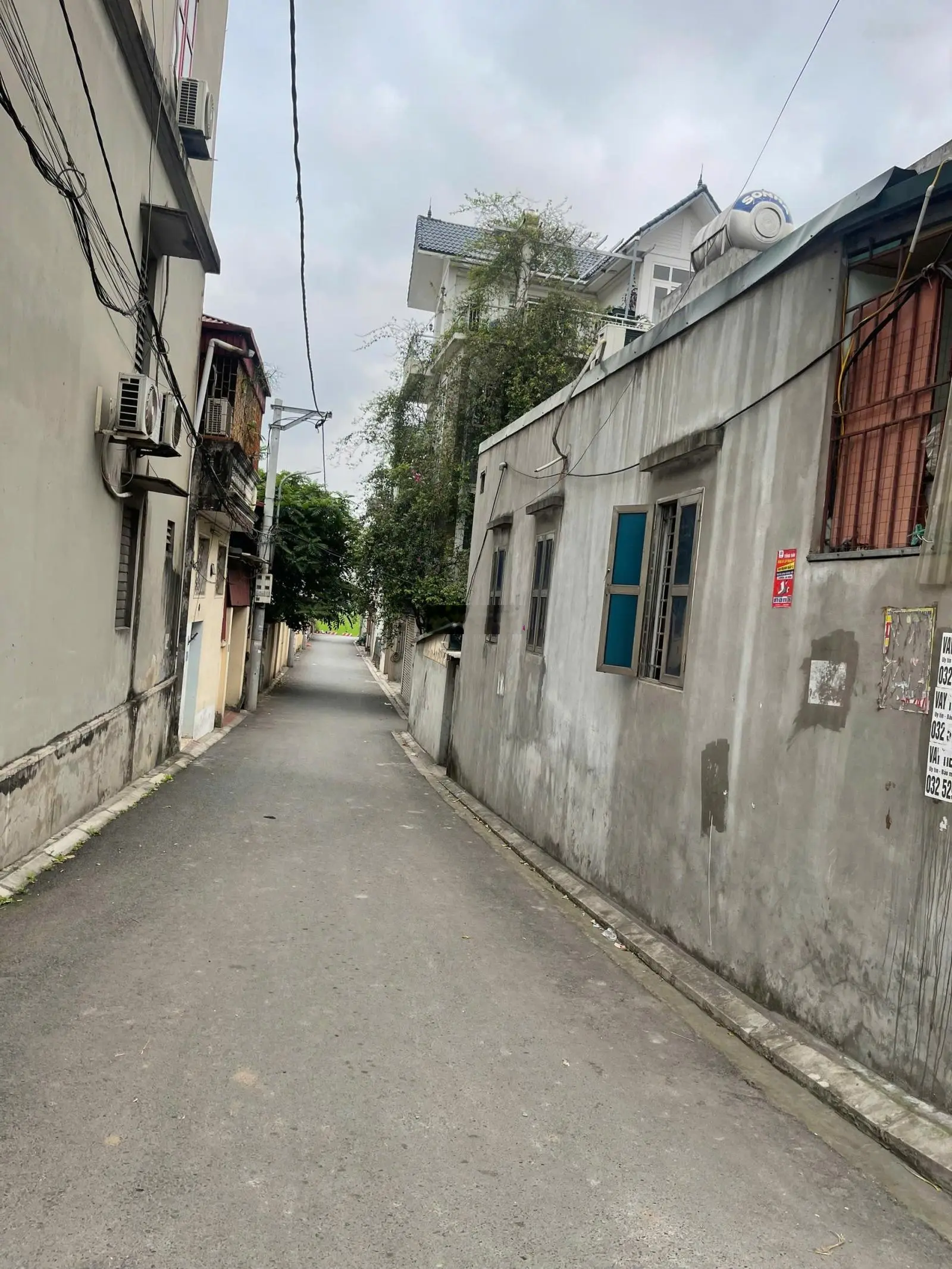 Bán nhà 2.5 tầng chỉ việc sách vali vào ở, gần ô tô, Dt 60m2, Hà Phong - Liên Hà - Đông Anh, giá ĐT