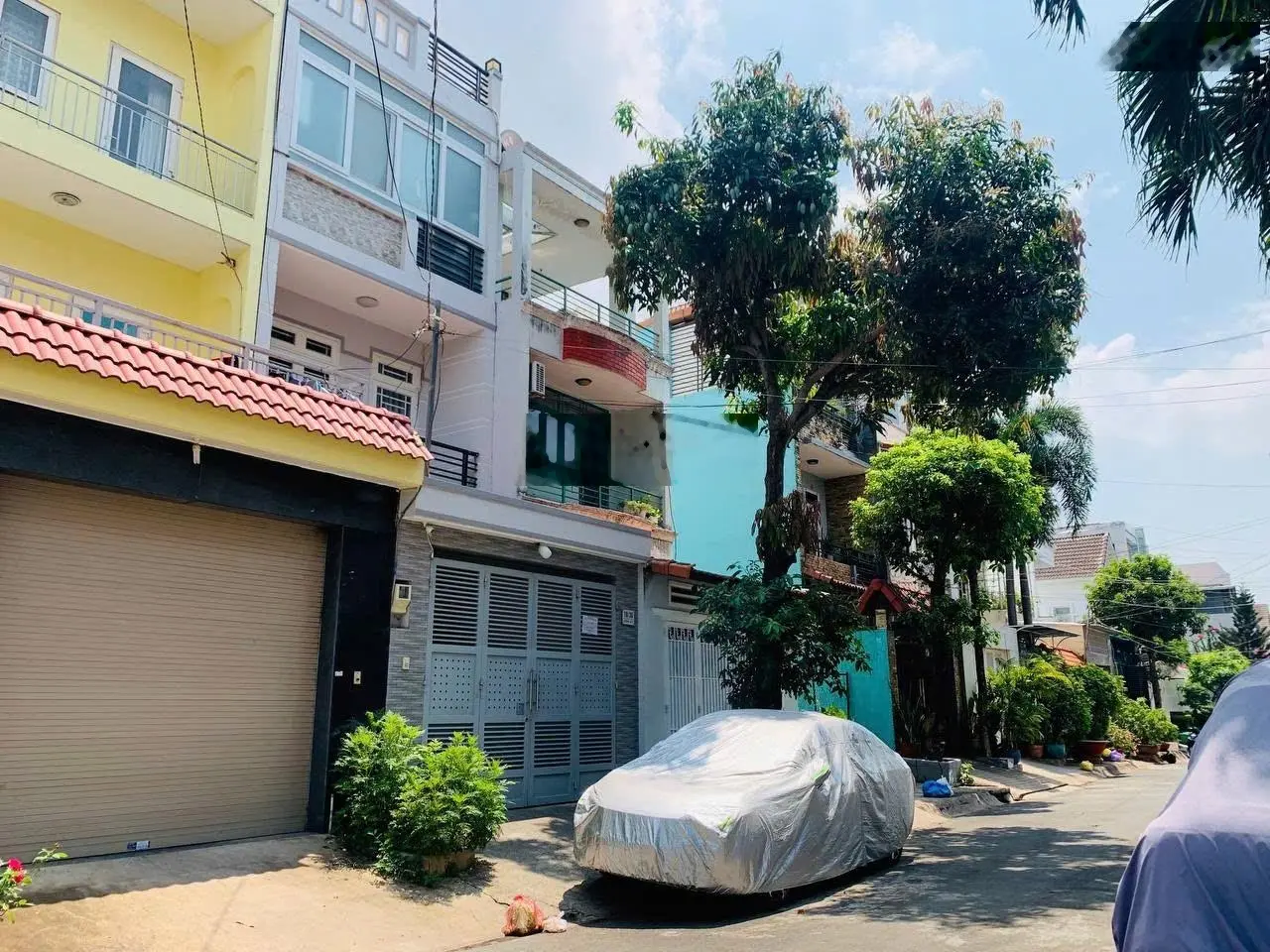 Chỉ 16 tỷ sở hữu ngay nhà MT rẻ và đẹp đường 10m sát Trần Não Bình An Q2 rộng 90m2(4,2x20m), T, 2L