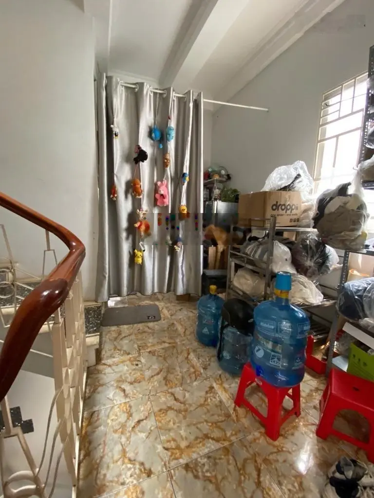 Căn góc 3 mặt tiền - sát q1, q3 - nhà đẹp, ô tô ngủ trong nhà