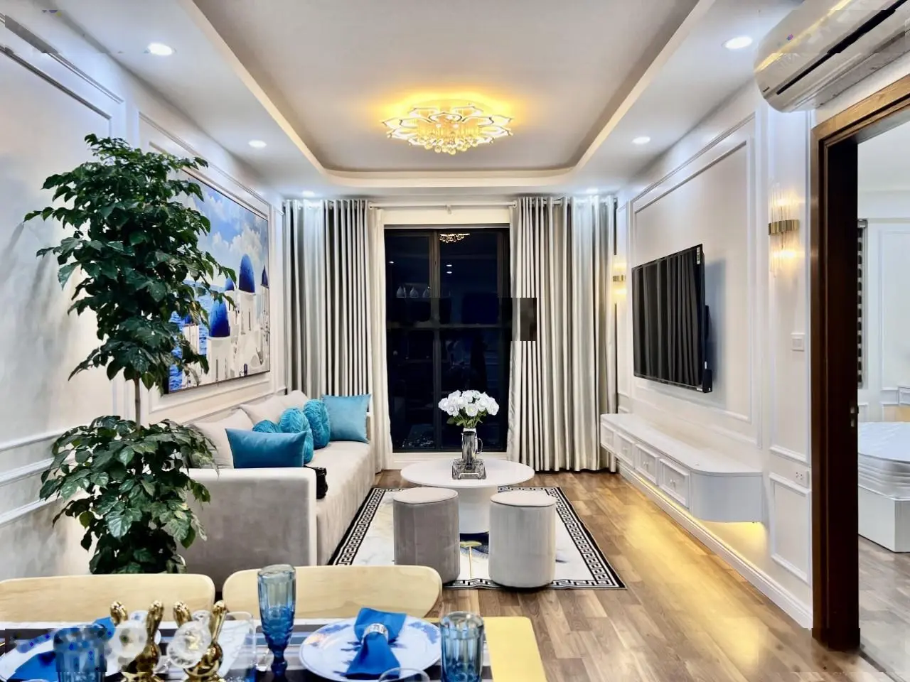 Gia đình bán gấp căn hộ 3PN view hồ Sky Lake tại FLC Complex - 36 Phạm Hùng giá nhỉnh 5 tỷ bao hết