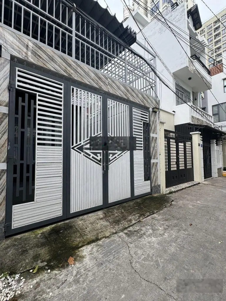 Chính chủ cần bán nhà Đ Nguyễn Thị Thập Q7 hẻm xe hơi ngủ trong nhà gần chợ Tân Mỹ